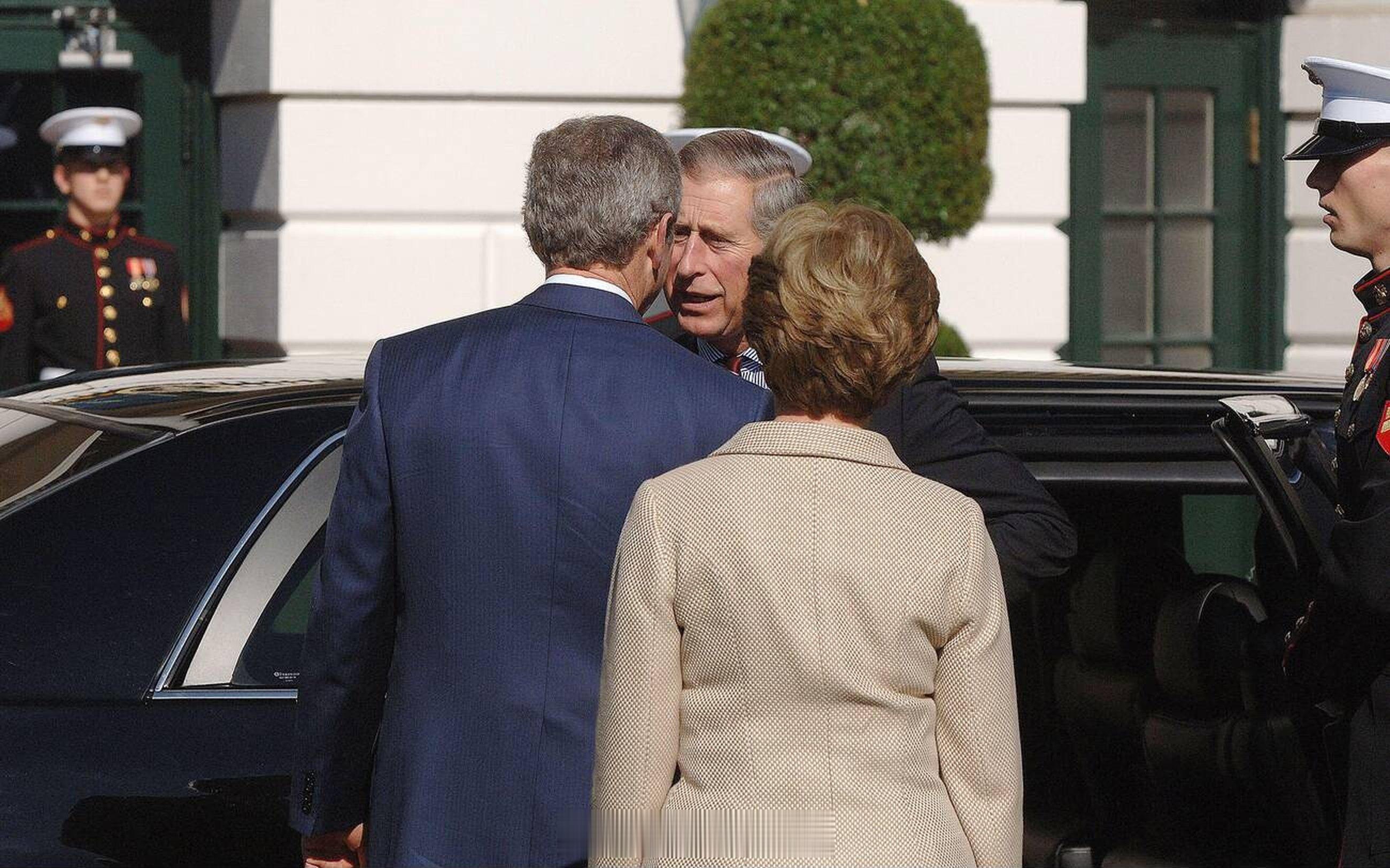 英国王室2005年11月2日，威尔士亲王查尔斯王储和康沃尔公爵夫人卡米拉访问