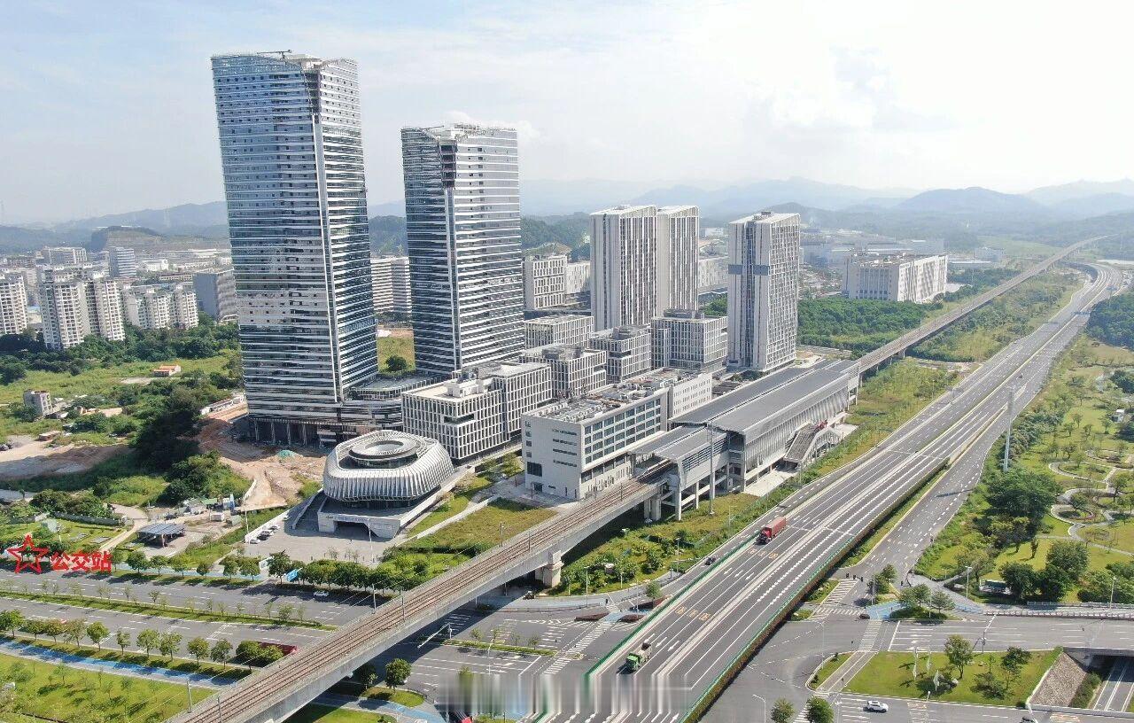 【串联广深两大机场，穗深城际冲刺开通】7月17日，据广州市交通运输部门...