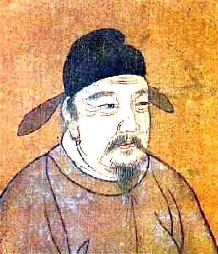公元450年，70岁的北魏宰相崔浩，被关在囚车里送往平城南郊斩首。十几个士兵轮流