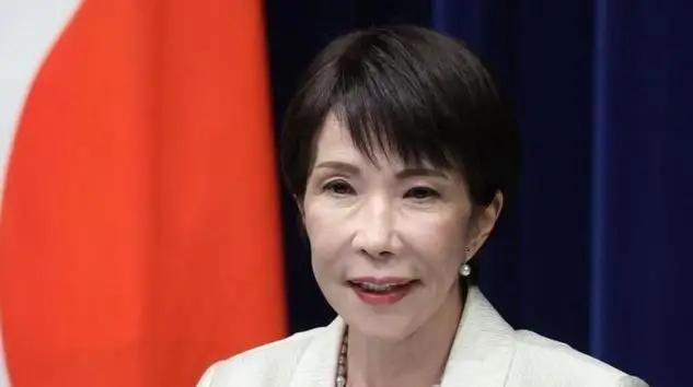 目前摆在我们面前的三件大事，务必快速解决！第一，务必快速解决台湾问题；第二，就是