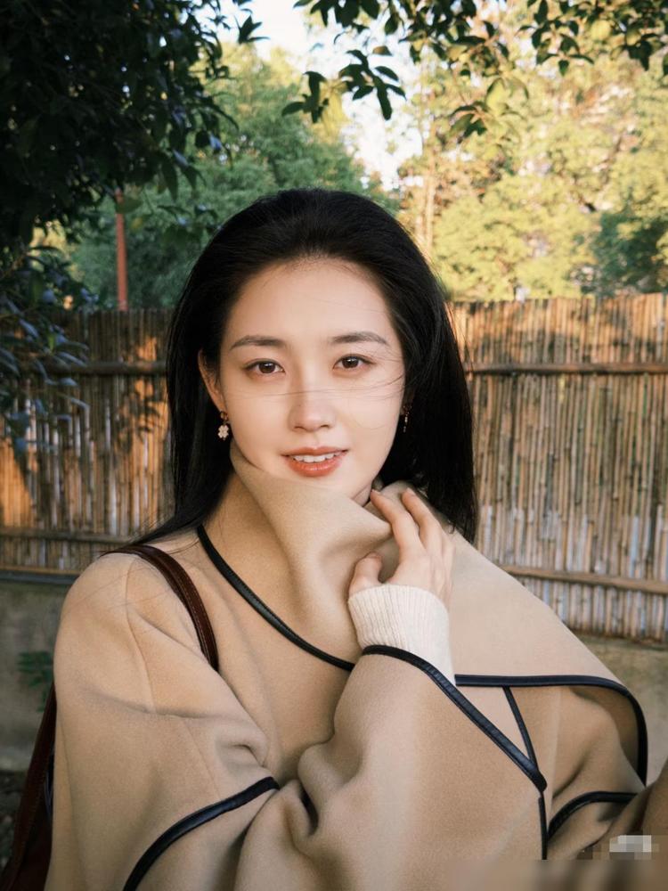 郭宇欣的逆袭路真是越扒越有，不查不知道，一查吓一跳。原本大家都等着看她离开刘萧旭