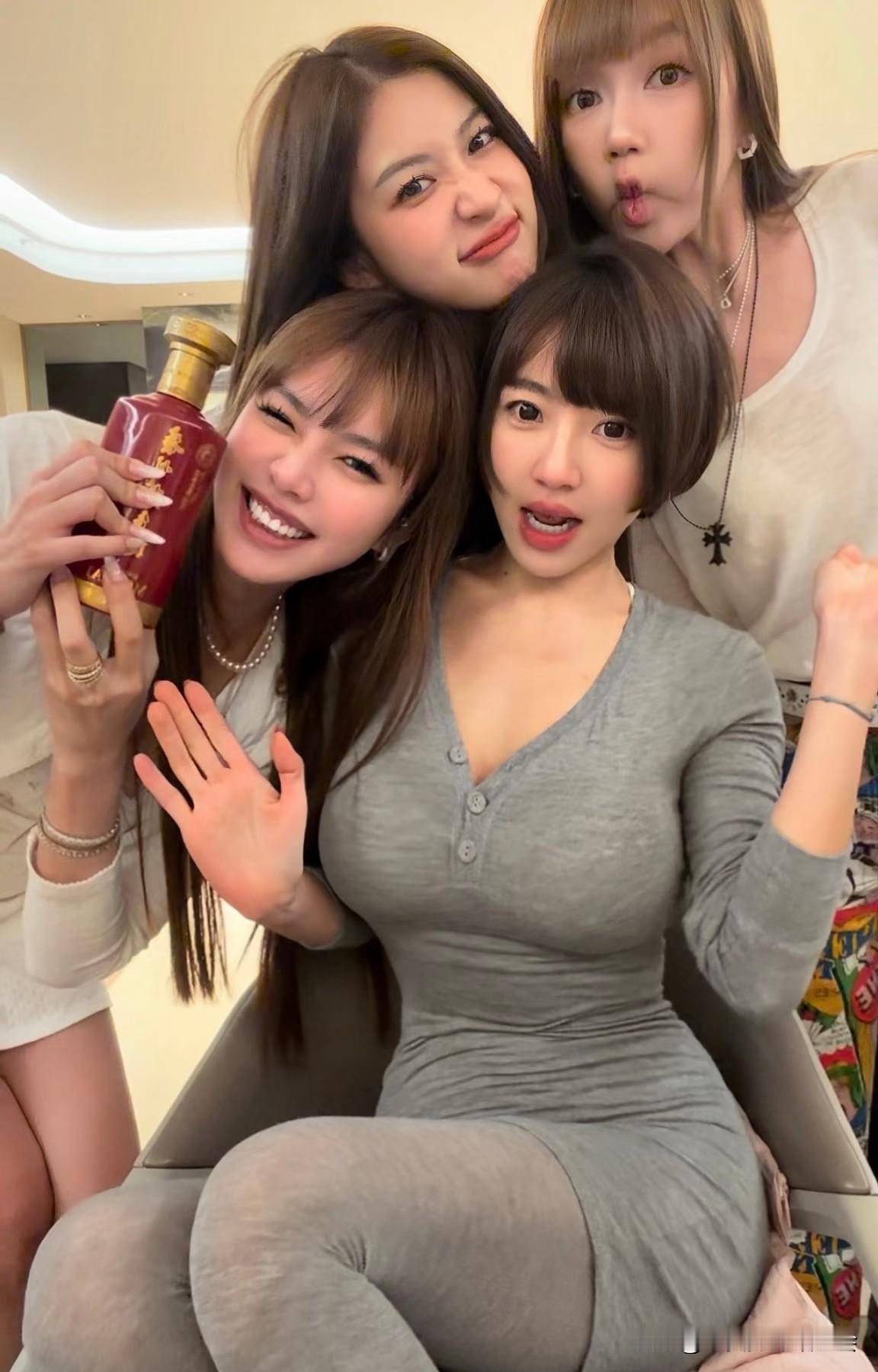 四选一个？？？？