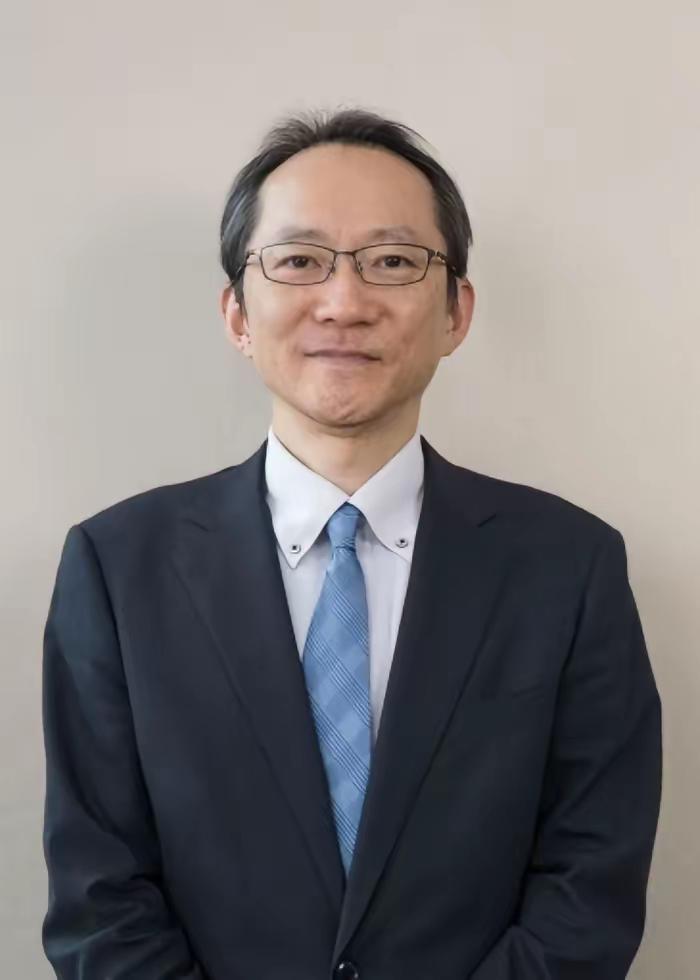 新加坡联合早报昨晚（8月13日）报道，日本政府表示，日本驻重庆“代理总领事”西海