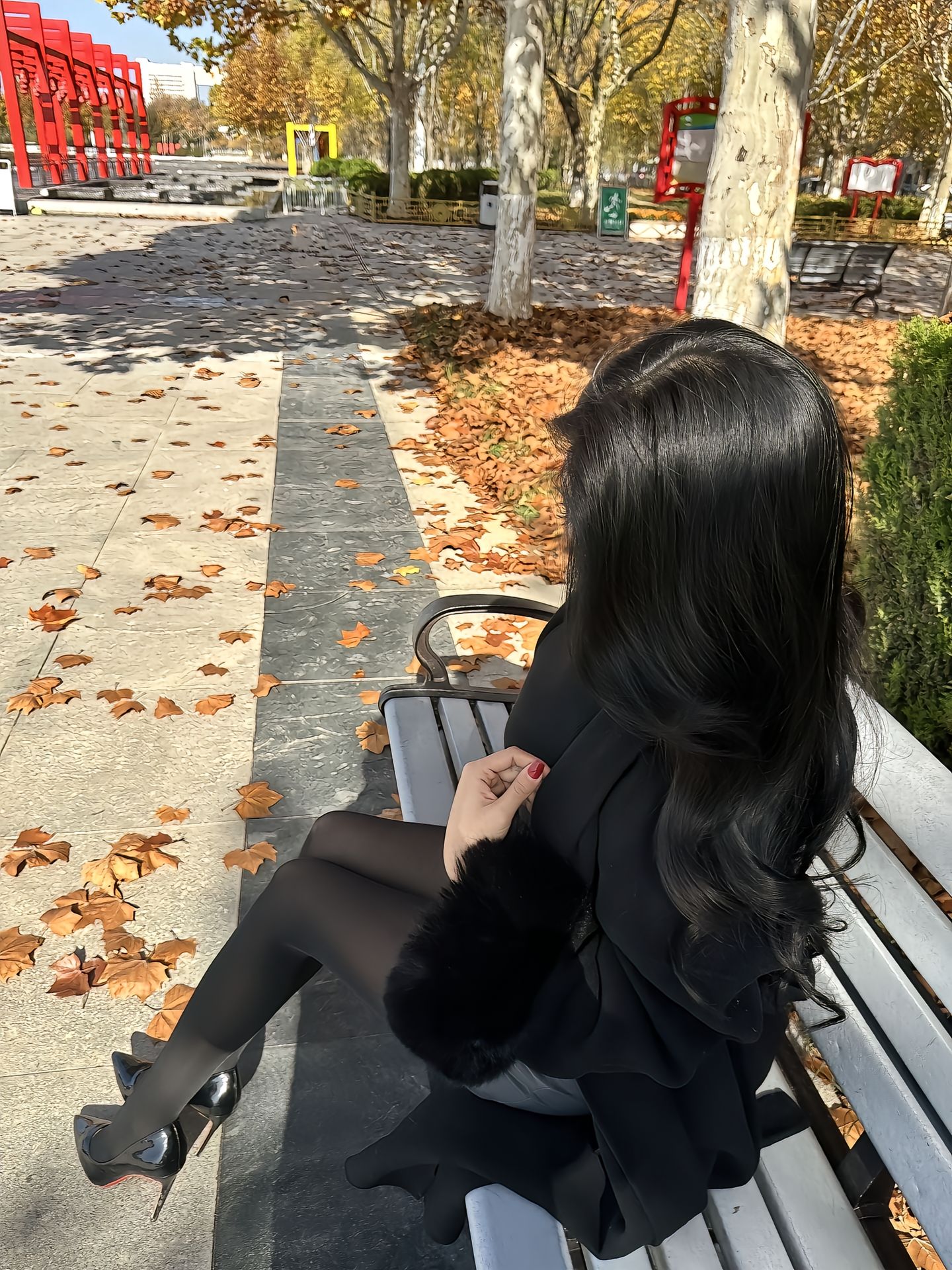 魅力姐姐，把男人喜欢的拿捏的死死的。