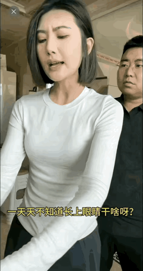 女人爱唠叨是本性，家里家外就那点事儿，当她发作的时候，只需要男人哄哄，哄哄就好了