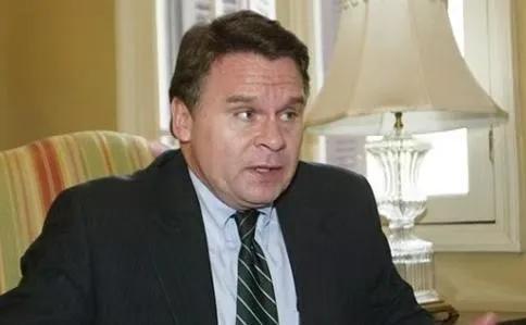 日本官员称：我们决不能妥协，中国不太可能用15年前那一招。​2025年11月，