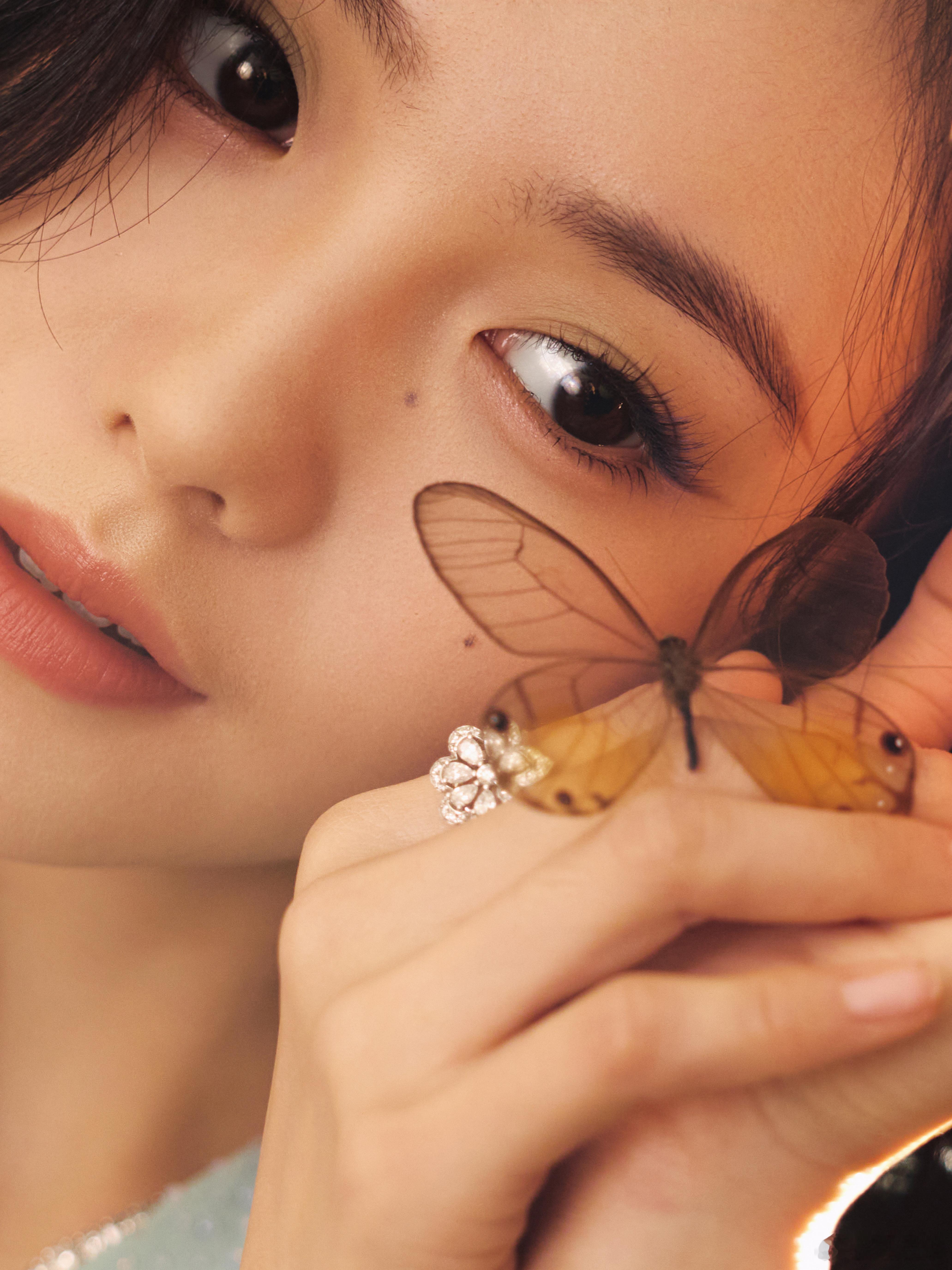 刘浩存×今日线下活动造型大片🦋📸