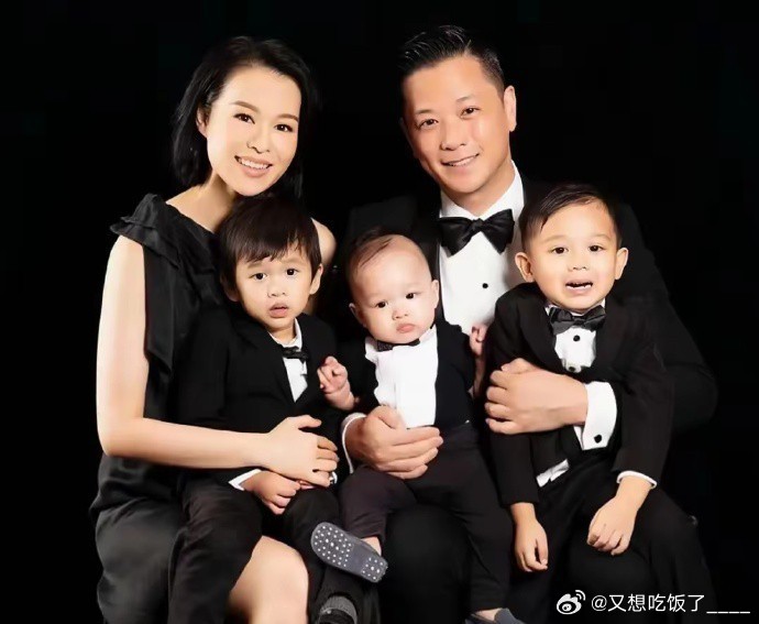 胡杏儿遭遇晴天霹雳，老公暗度陈仓，信任崩塌！这背叛之痛，如天塌般沉重，令人唏嘘。