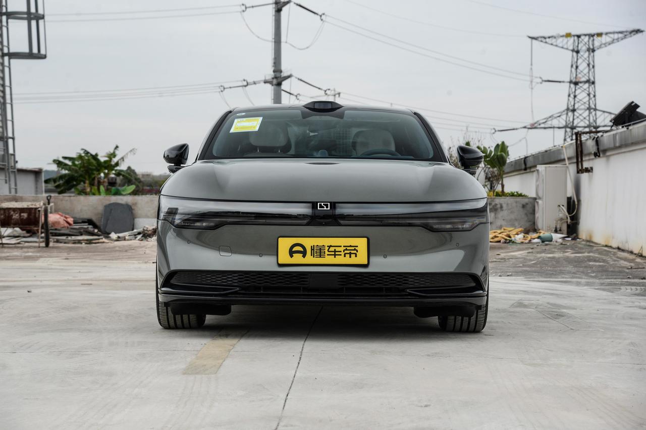 20万预算家用舒适颜值都兼顾？20万预算，通勤+家用+颜值一步到位。别克E4