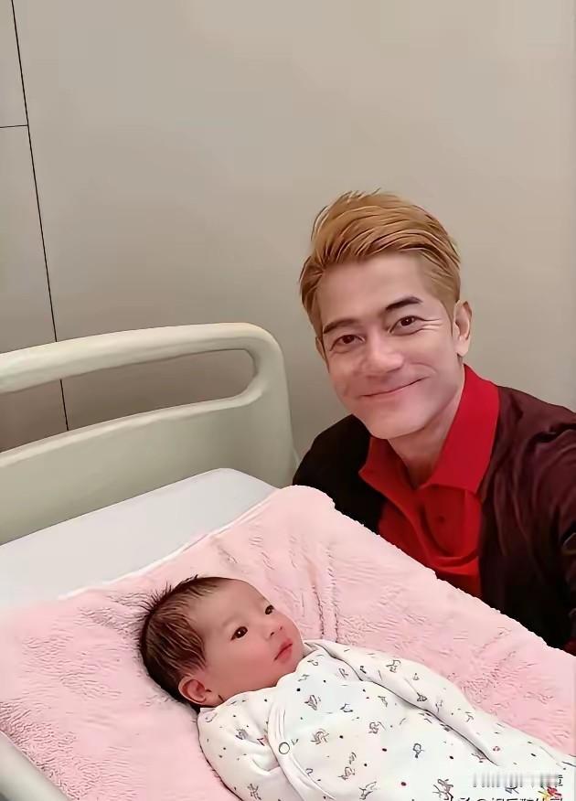 这下方媛要哭晕在厕所了，保不齐明天还要接着生，在我看来郭富城还是想要儿子的，