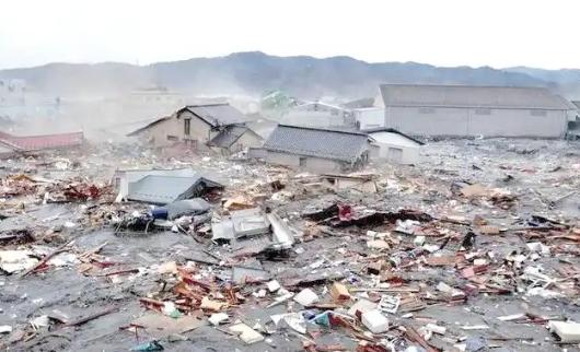 日本地震了，震级还不小，这个时候发生地震，对日本来说其实应该要好好反思一下自己了