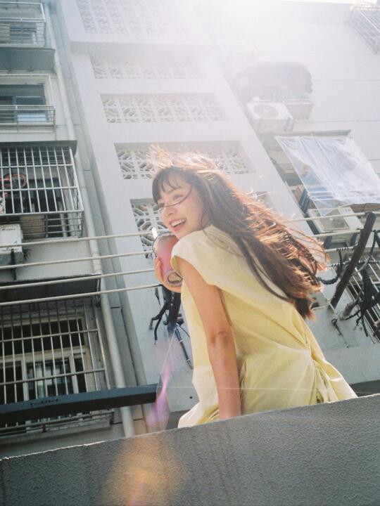 逆光才是生活感🌞邂逅一抹温柔黄