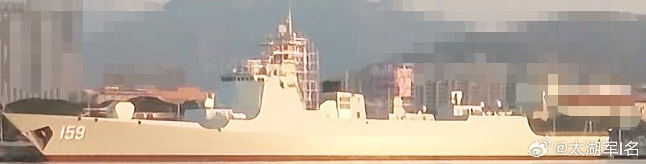 没想到2026年才刚过去半个月的时间，网传又有2艘新批次的052D驱逐舰，疑似已