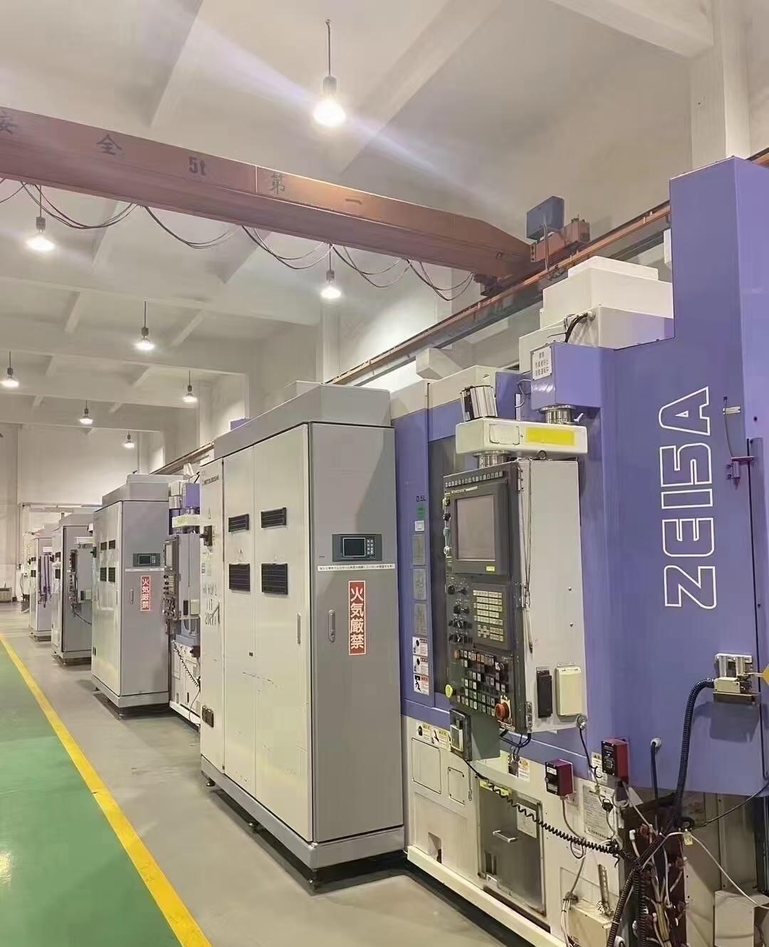 搞不懂了，买这设备又没欠尾款，为什么把它挪到另一个地方就停机了，这CNC是德国的