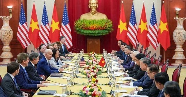 越南南北分裂可能近在眼前，中越两边对此都心知肚明，但中国还是想帮越共一把，否则越