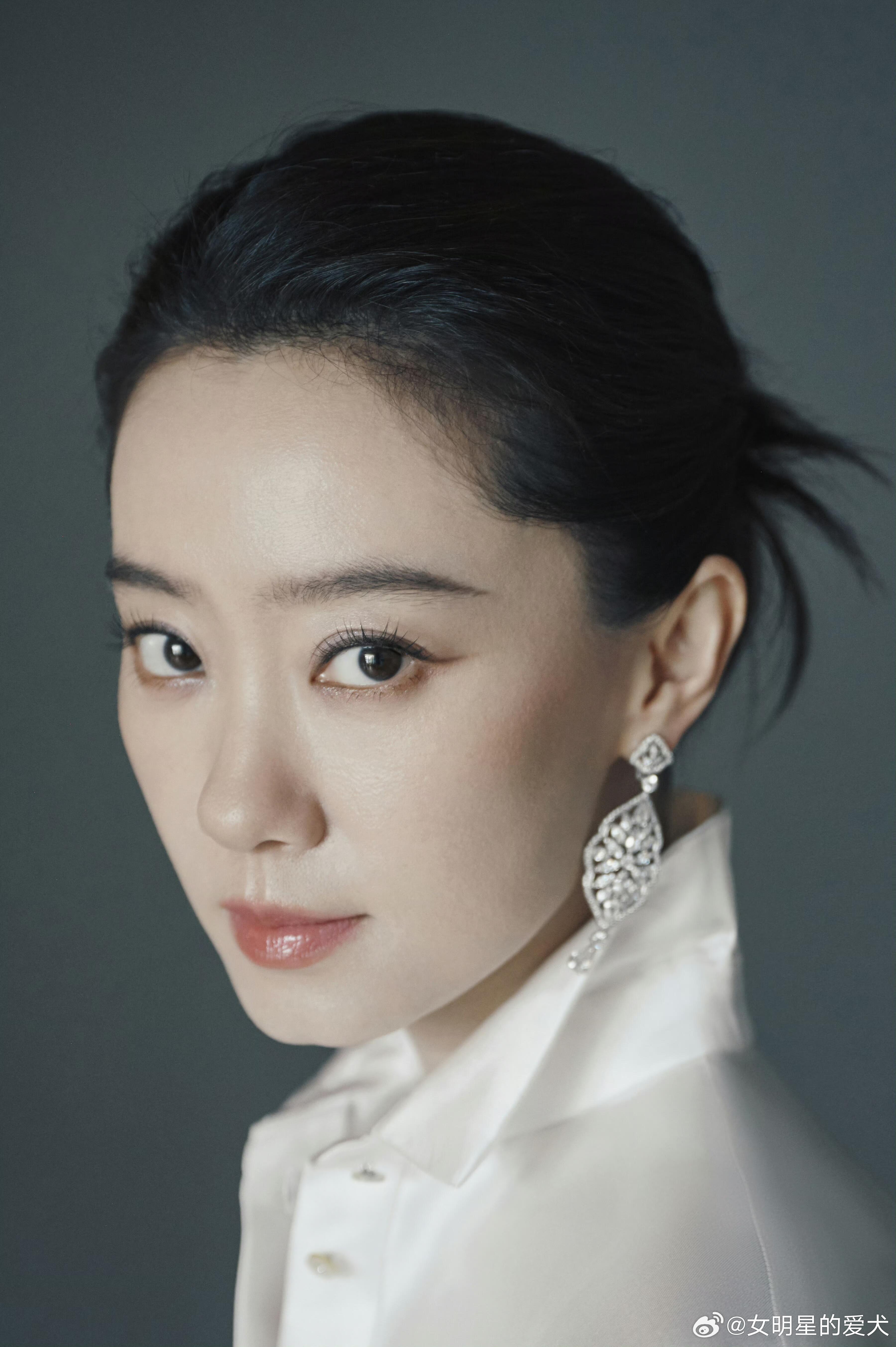 张小斐斐妈长腿美足