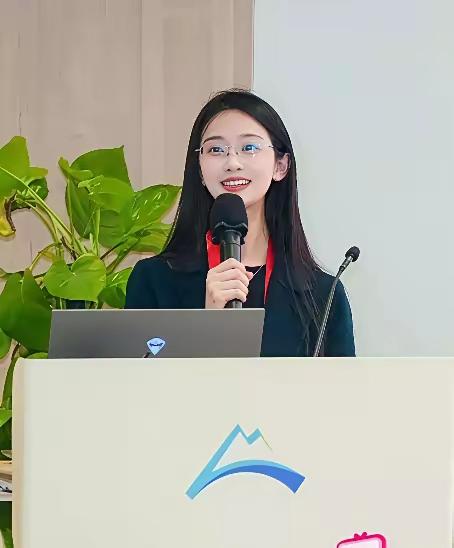 体制内的美女，气质很好体制内工作体制内人员