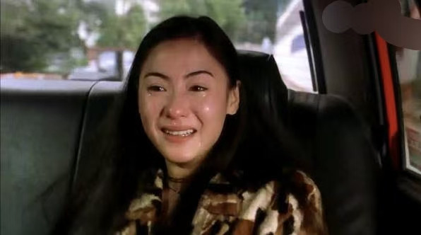 张柏芝，一点都没变！这几天张柏芝和经纪人的合约官司闹得沸沸扬扬。经纪人控诉张柏