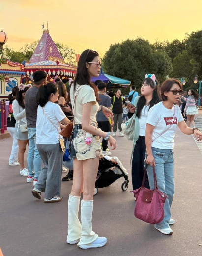 奚梦瑶好高而且从来不低头驼背，能嫁入豪门不是没有理由的​​​