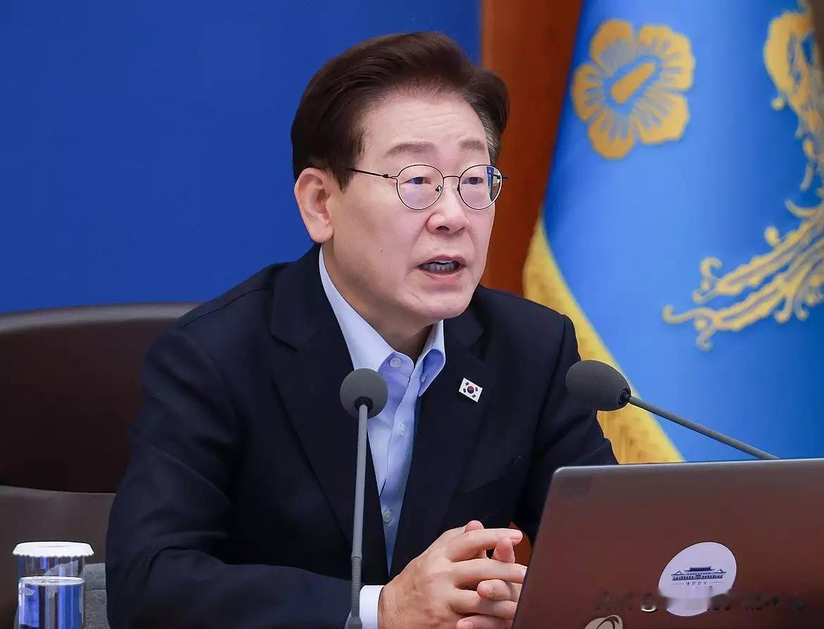 止跌回升！韩国总统李在明支持率逆势反弹，朝野两党拉开巨大差距7月3日，韩国盖