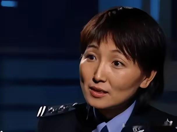 聂海芬就该追刑责的三个理由：​​理由一：无罪铁证，直接扔到一边​死者指甲检出