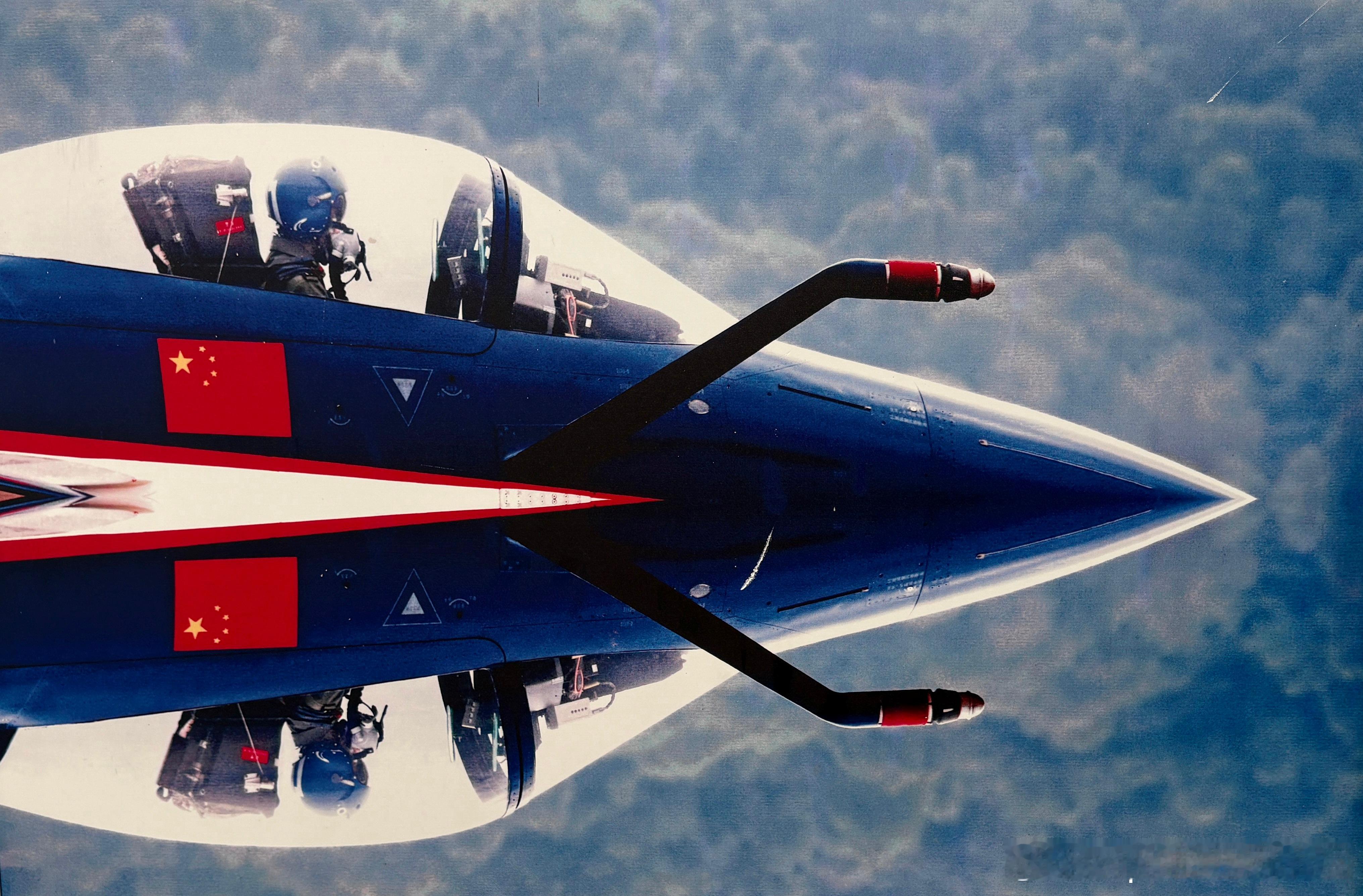 利剑出鞘，中航工业涡轮院谢德平摄影军事历史全触达