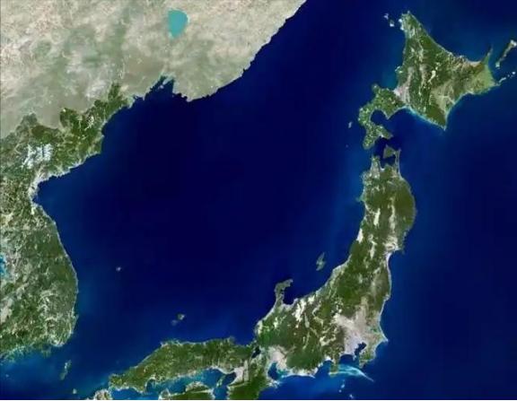 一位日本华人曾发话：“现在中国若再战日本，撑不了14年”。其实不是中国“能撑多久