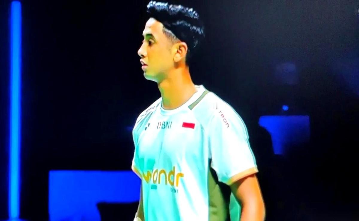 唉，又是一场看着揪心的比赛。9:6领先，眼看着第二局能拿下来，把比赛拖进决胜局