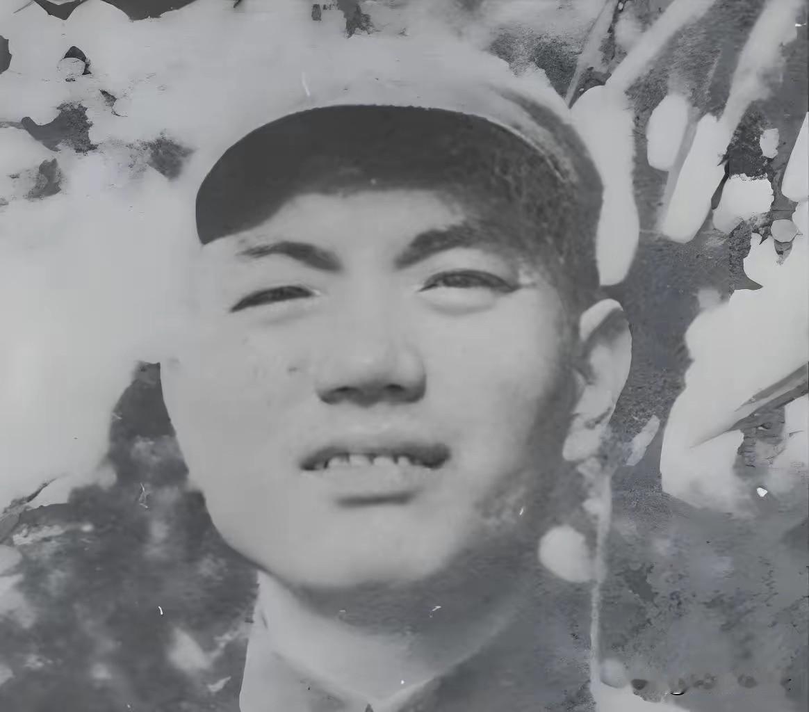 1931年最珍贵的一次伸手！徐向前一念仁心救活尸堆少年，日后护佑新中国半壁沙场