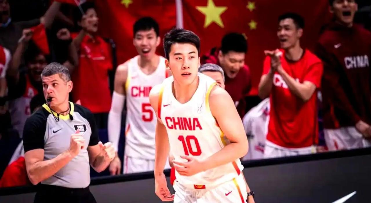 塔倒众人推雇佣兵先溜，王俊杰赵维伦缺席U22辽宁最后希望破灭。据一位身在美国的辽