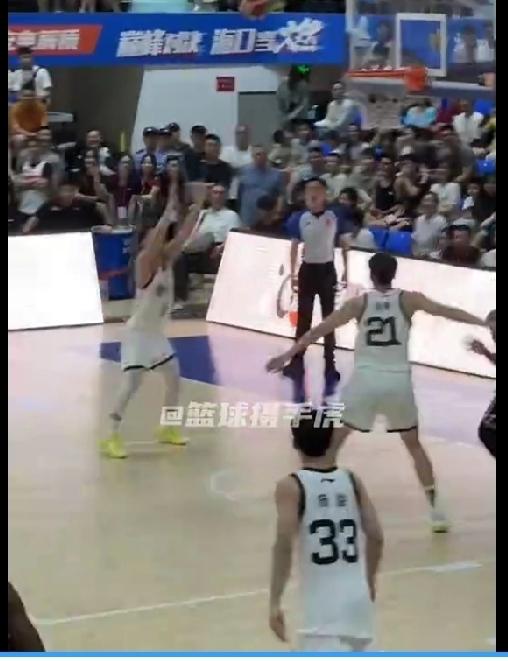徐杰热身赛打掉考辛斯，25分10助攻比惨杨溢，张文逸彻底得到解放广东全运队昨