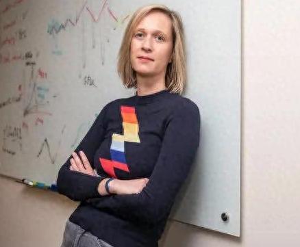 全网都在夸NASA牛，刚把4名宇航员送上月球，刷新了载人航天最远纪录，结果转头就