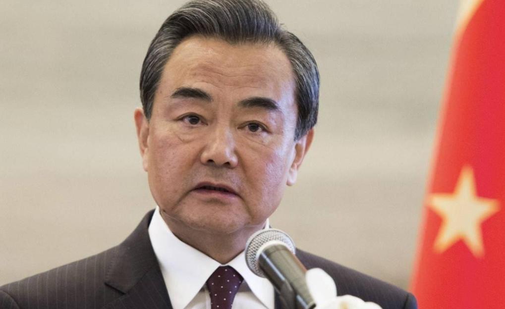 *蒙古外长叫日本“第三邻国”两天后，王毅就要飞往乌兰巴托，蒙古想用这四个字，换北