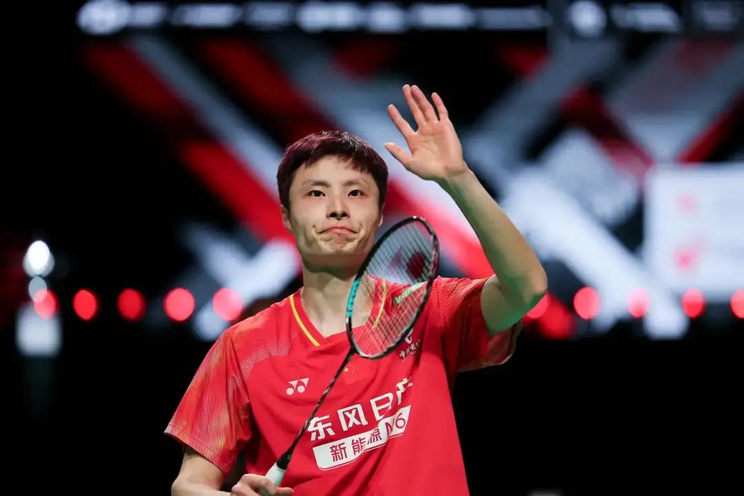 中国羽毛球大师赛签表出炉。中国男单强度直接拉满！首先五人有四人都在上半区，首轮