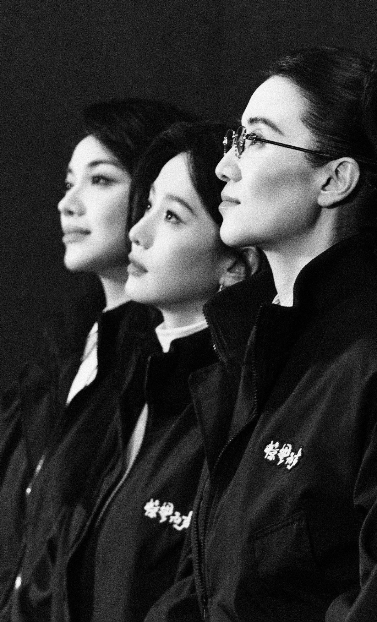 捡到绝美侧颜刘诗诗好一张群像图