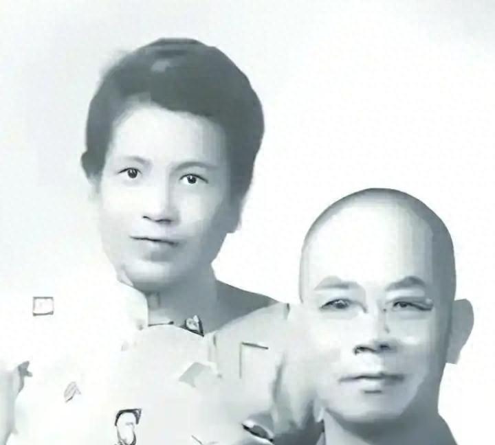 1951年2月17日，吴石将军的妻子王碧奎在台北牢房里写了封信，偷偷寄给大陆的大