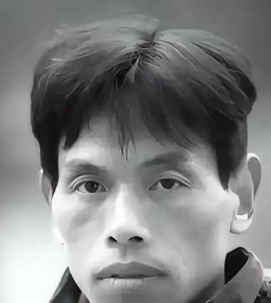 1999年，湖北一位23岁的小伙结婚后，“啃妻”10年，不打工，也不种田，分文未