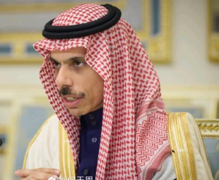 近期，沙特外交大臣费萨尔发出肺腑之言说道：“36年来，我们一直认为美军事基地保护