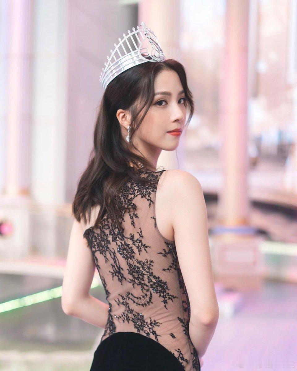 現年30歲的陳曉華（Hera）是2018年港姐暨華姐雙料冠軍，近年獲無綫（TVB