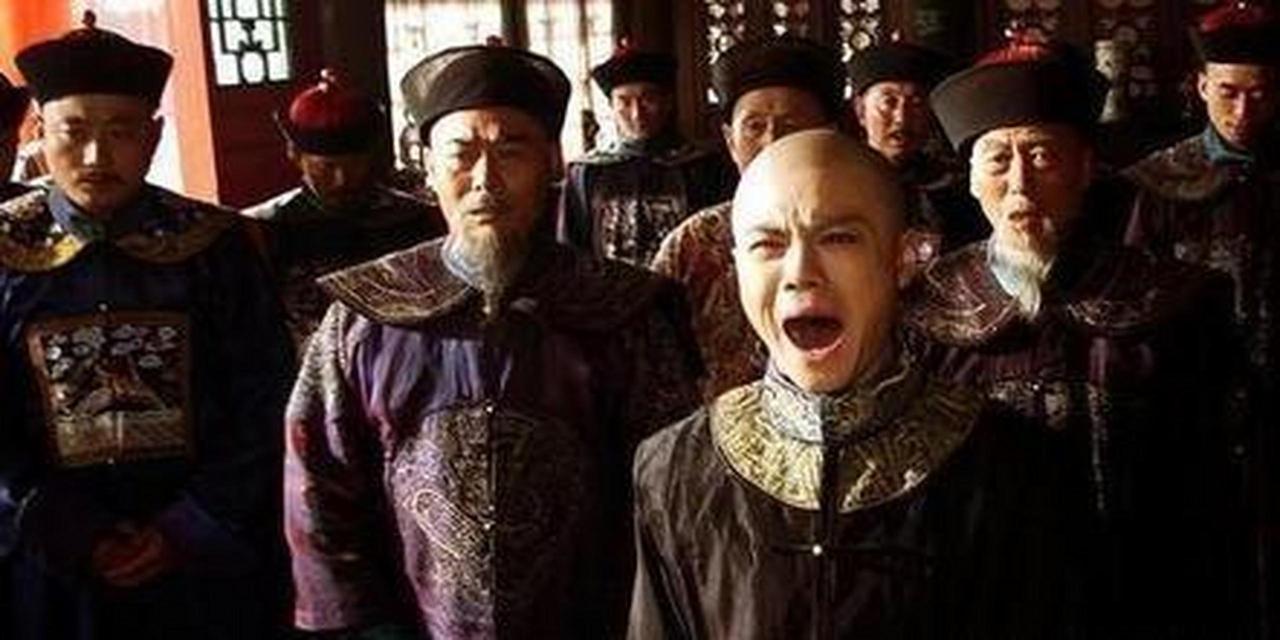 1648年，投降清朝四年的大同总兵被八旗兵当众鞭打，他当晚血洗王府重挂明旗，最终