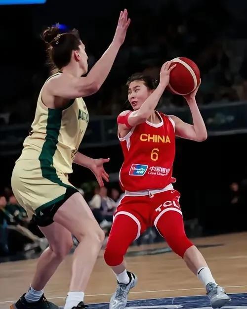 实话实说，那些说中国女篮在亚洲杯一定要夺冠，要不然宫鲁鸣就要下课的，真的没必要，