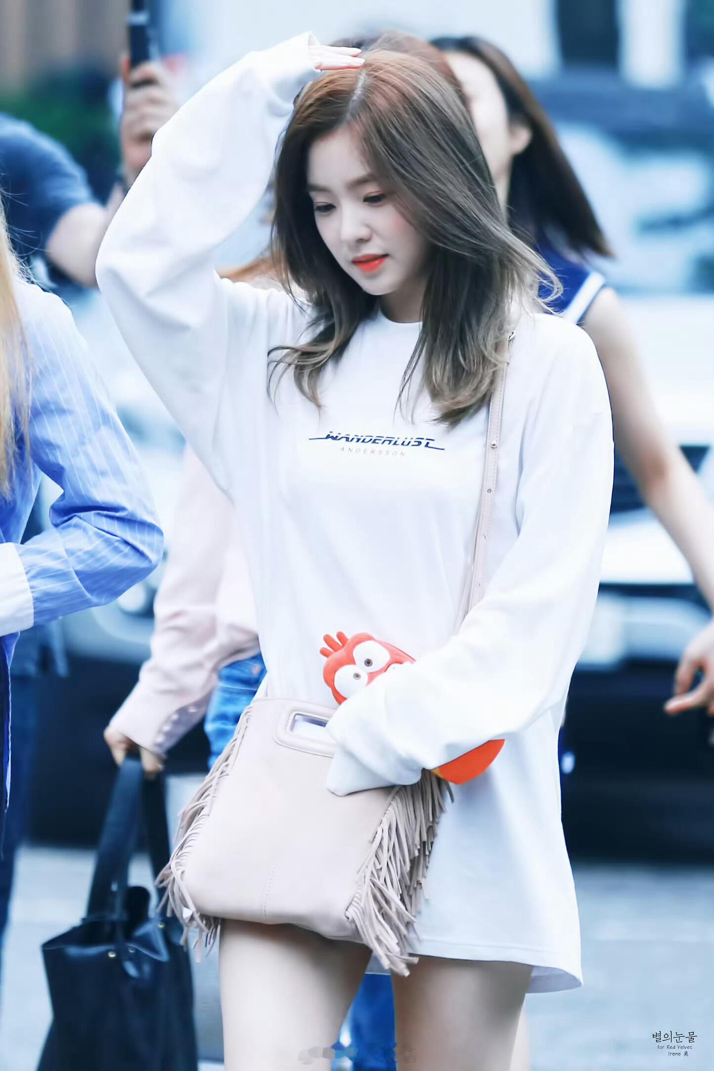 这可是9年前的裴珠泫和现在有什么差别啊