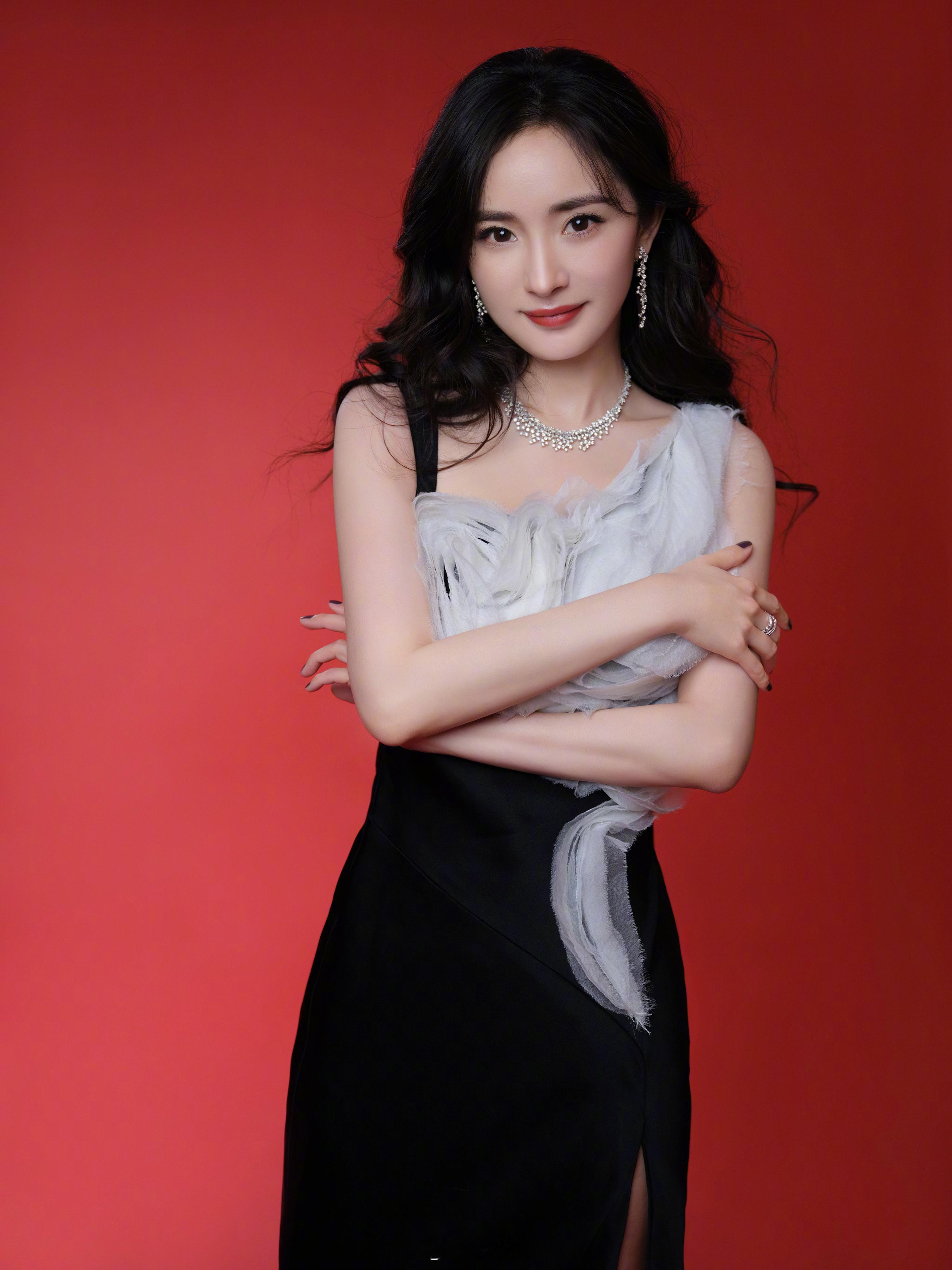 杨幂杨幂金稻品牌线下活动。