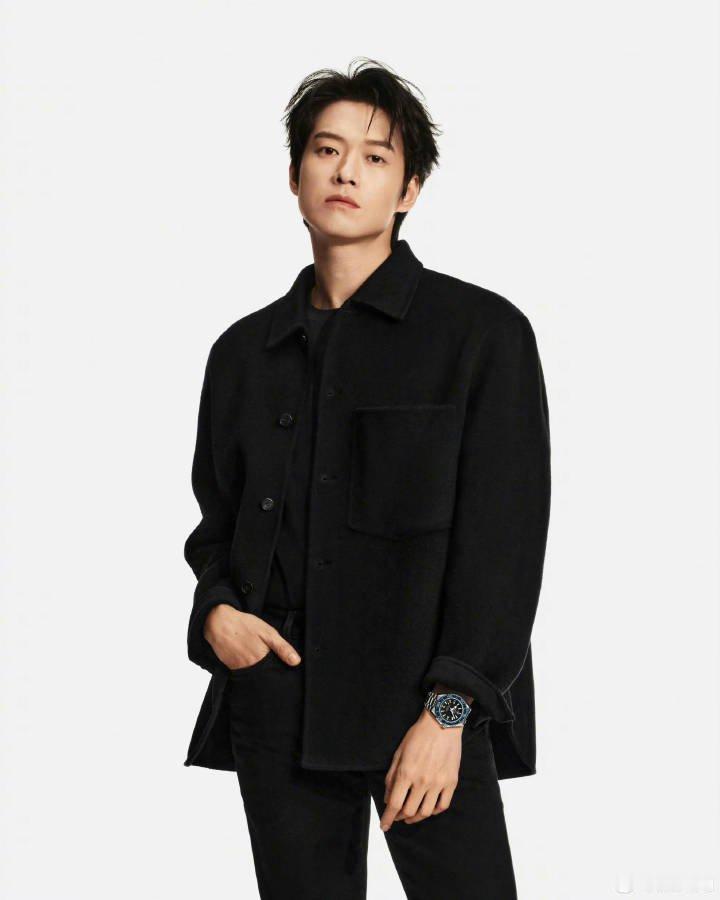 魏大勋、宋威龙官宣奢表名人大使，友友们来品鉴一下表现力主打的就是一个贵