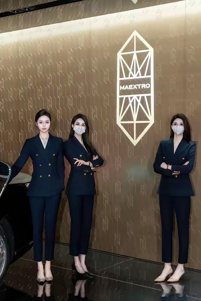 曾经的“保时捷三姐妹”到“尊界三姐妹”！溜得真快，有没有点像当年的诺基亚，时