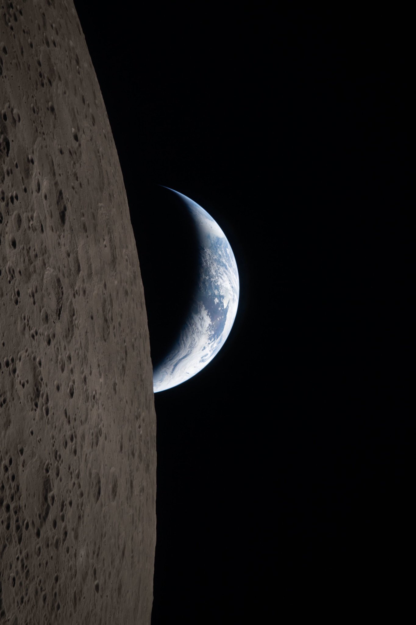 NASA有意地更新这个系列的地月合照。图1：阿波罗8号，1968年图2：阿波罗1