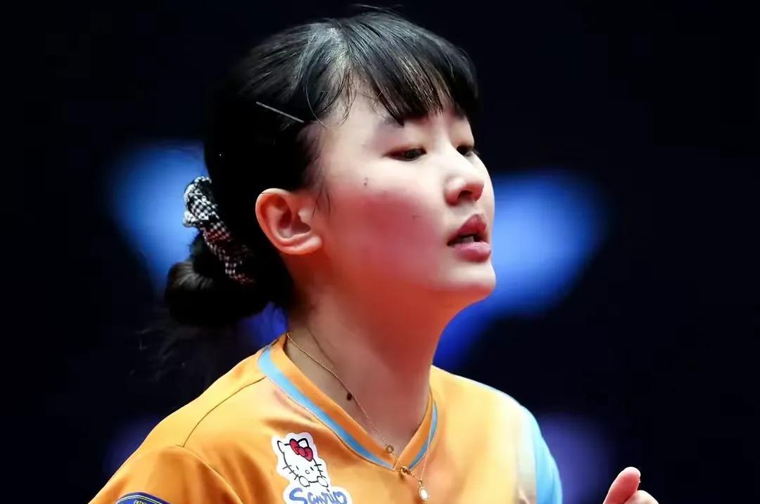 蒯曼为何已经打不赢张本美和了，今年仁川冠军赛1/4决赛蒯曼以0：4的大比分，输给