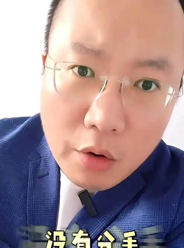 凌晨两点！关晓彤甩出王炸，鹿晗评论区直接沦陷！这波操作太狠了！就在分手传闻