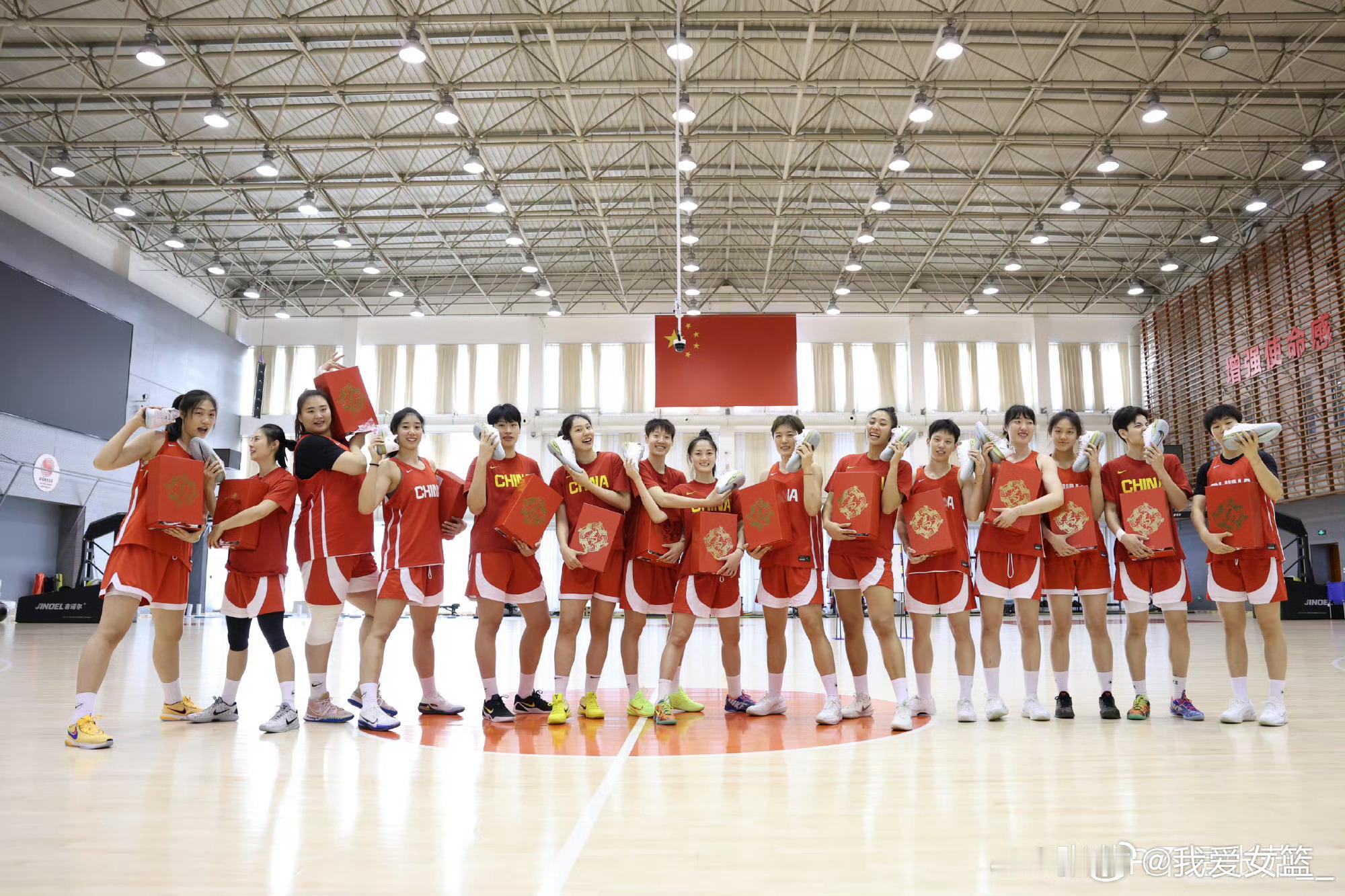 【李月汝、韩旭将出战世预赛，现有集训阵容将淘汰5人】据我爱女篮了解，目前在海外联