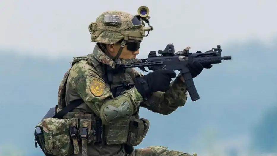 在迪拜第7届阿联酋特警挑战赛，2月11日收官。为什么没用QBZ-191？中国派6